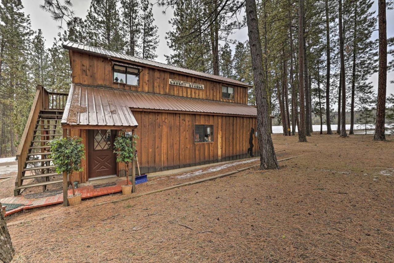 Rustic Western Home Walk To Winchester Lake! Exterior photo
